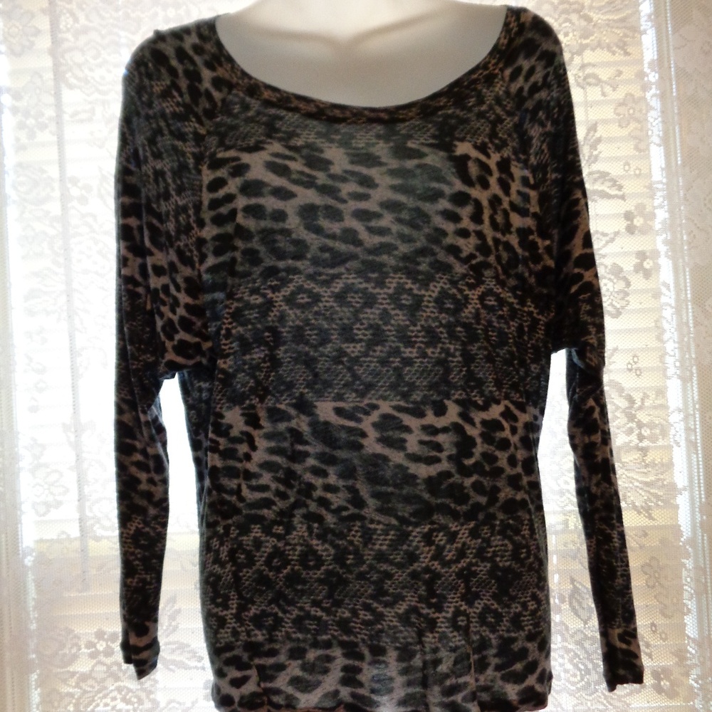 MICHAEL KORS SEMI SHEER ANIMAL PRINT TOP